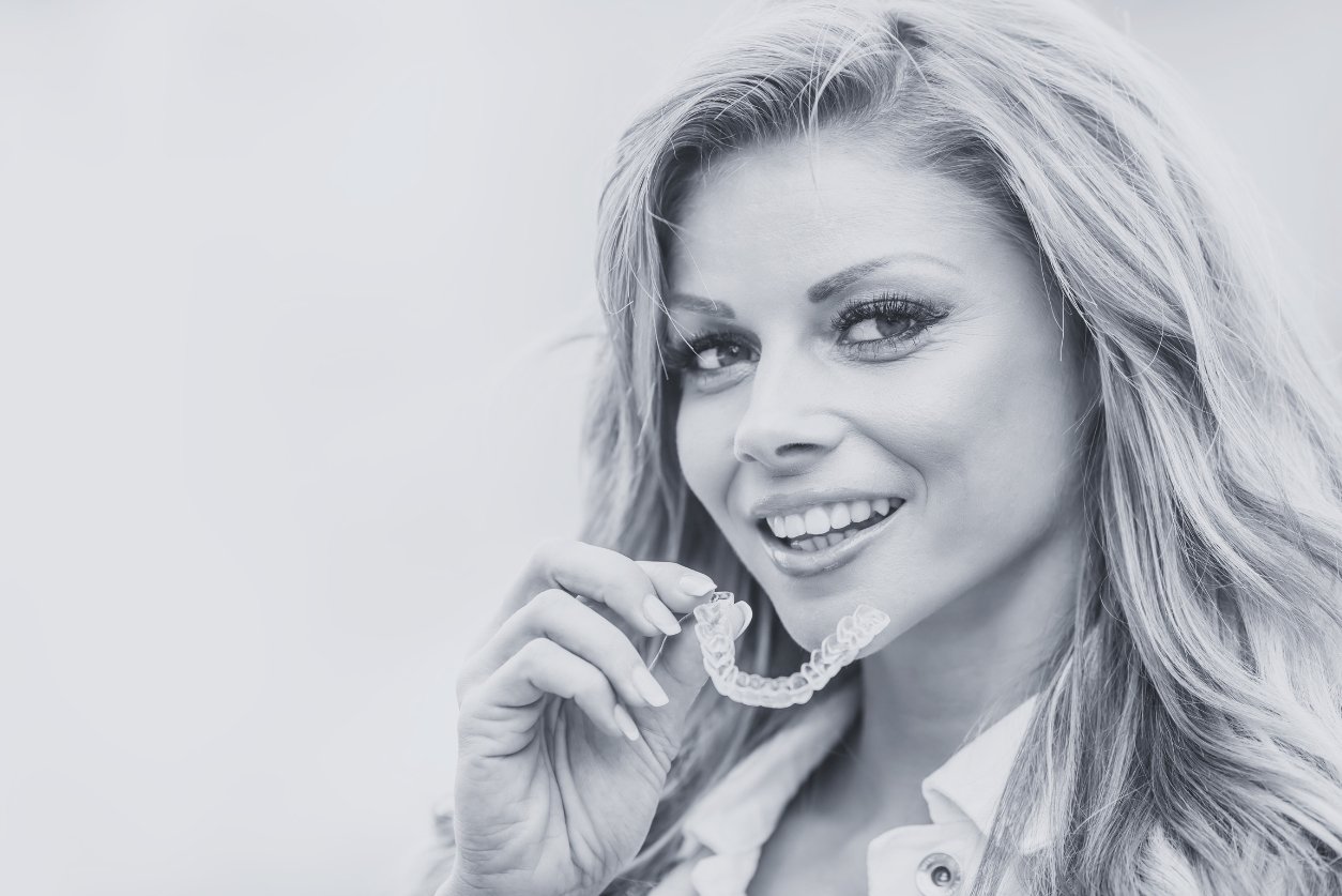 Invisalign vs Braces: Finding the Right Fit cover